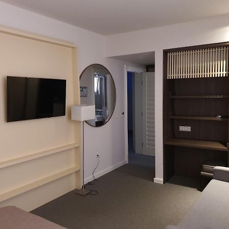 Hotel Bono Budva Exteriör bild