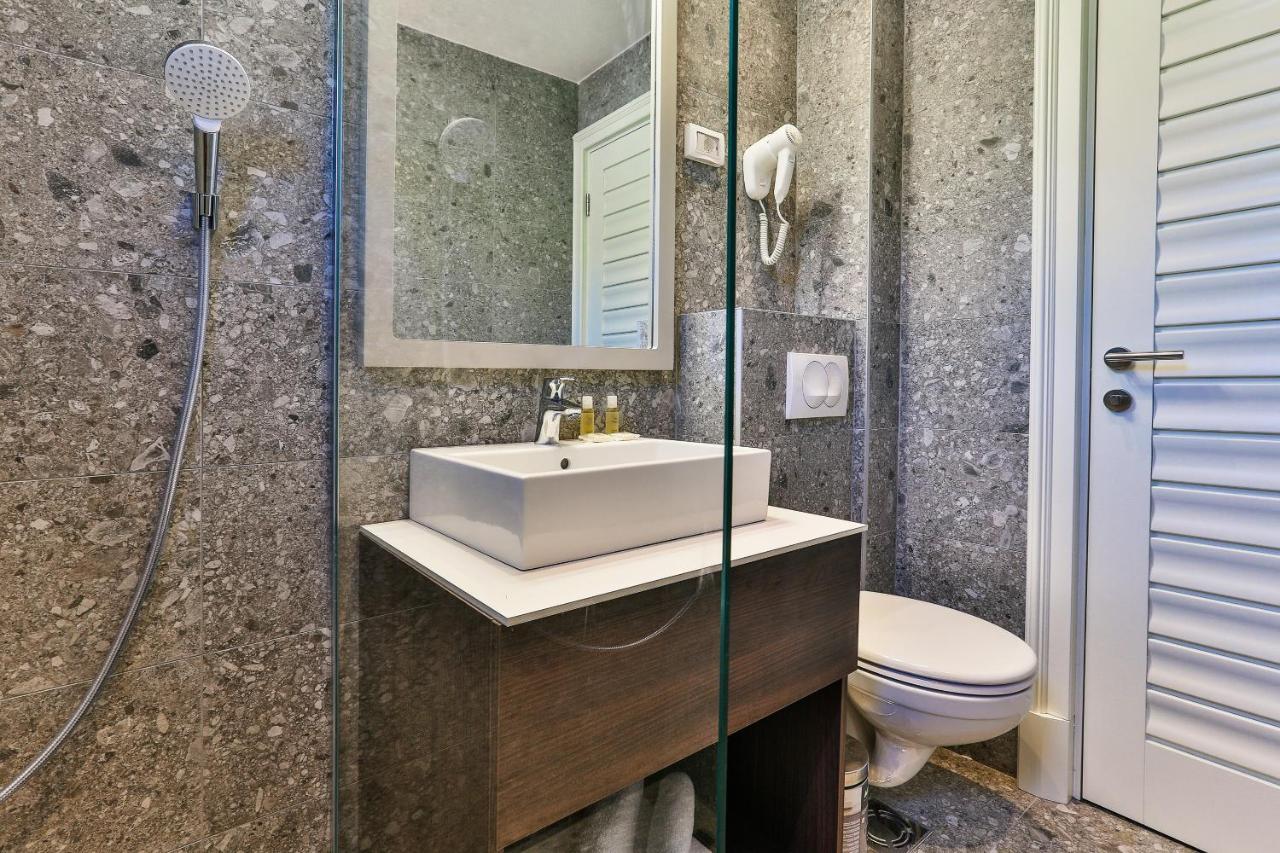 Hotel Bono Budva Exteriör bild