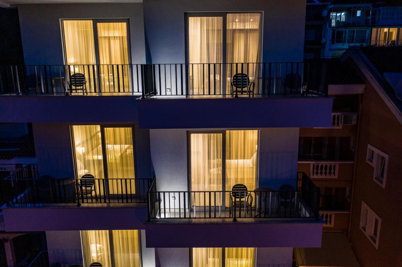 Hotel Bono Budva Exteriör bild